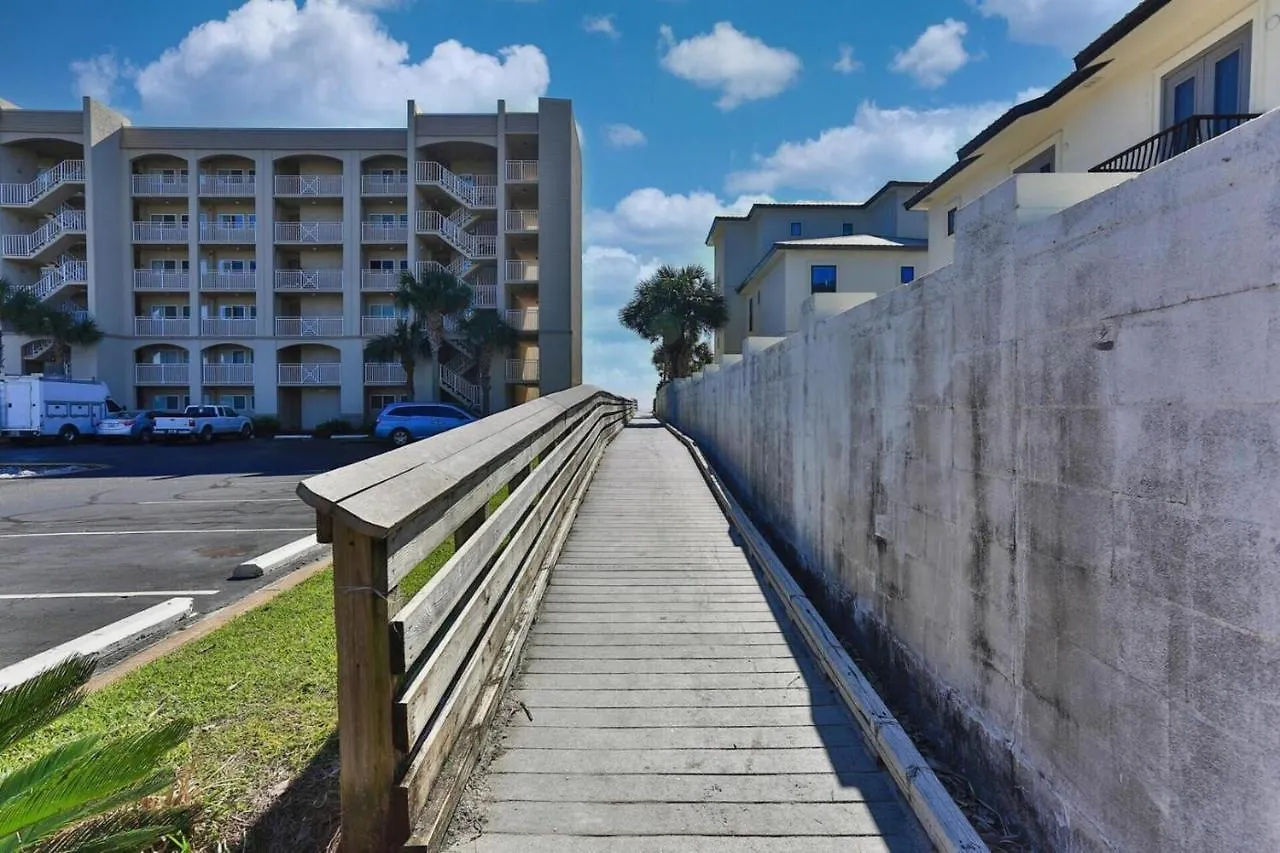 Private Patio! Gated Community! Walk To Beach! Alerio C101 Free Activities! Destin Holiday home