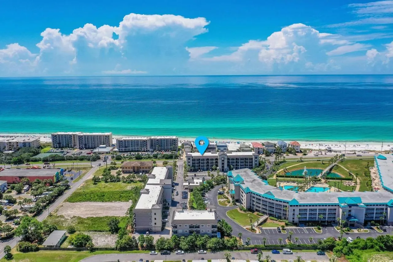 Holiday home Private Patio! Gated Community! Walk To Beach! Alerio C101 Free Activities! Destin