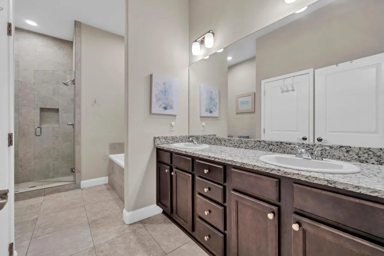 Private Patio! Gated Community! Walk To Beach! Alerio C101 Free Activities! Destin United States